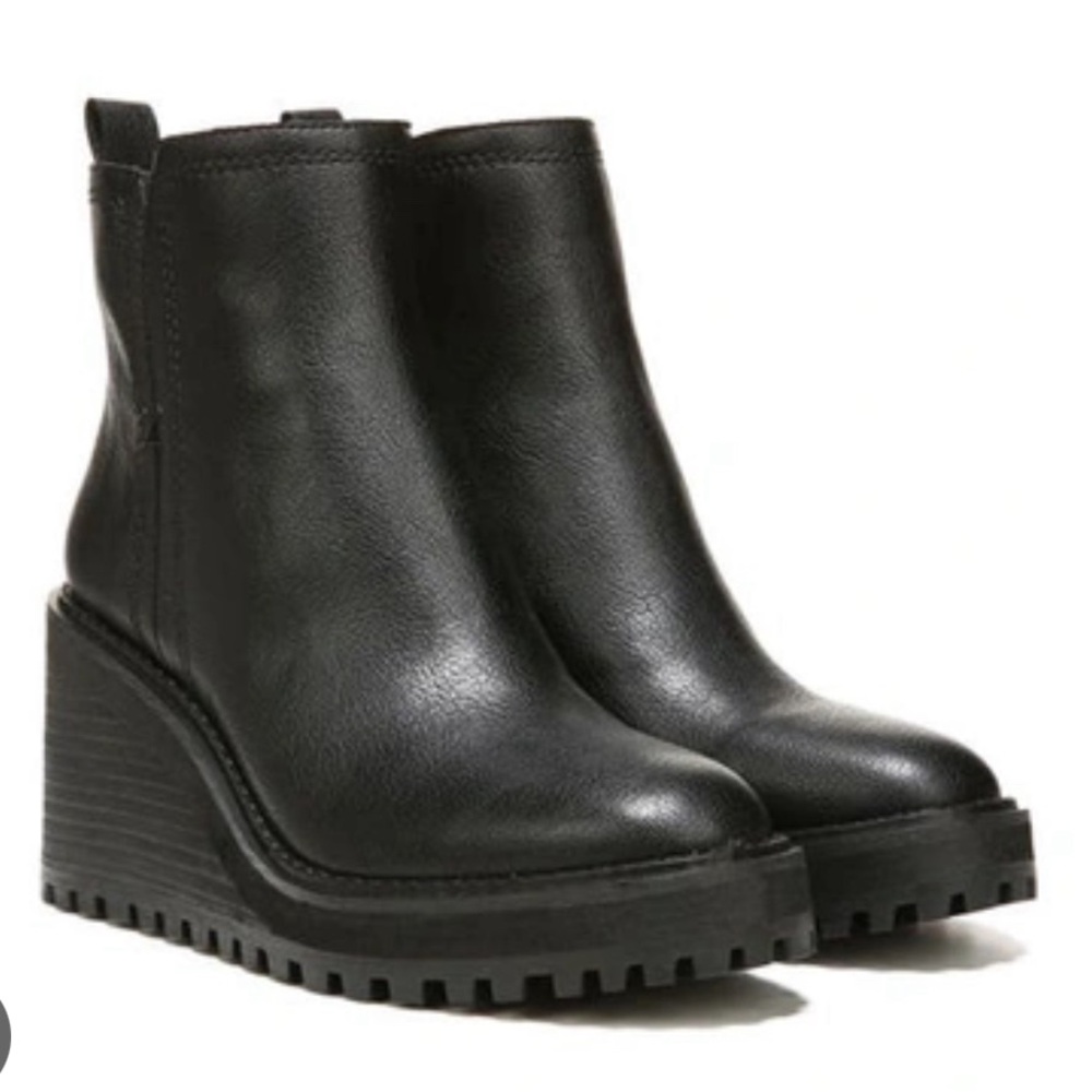 Zodiac Julie Wedge Platform ankle boot black size 9.5M Brand New All man made!